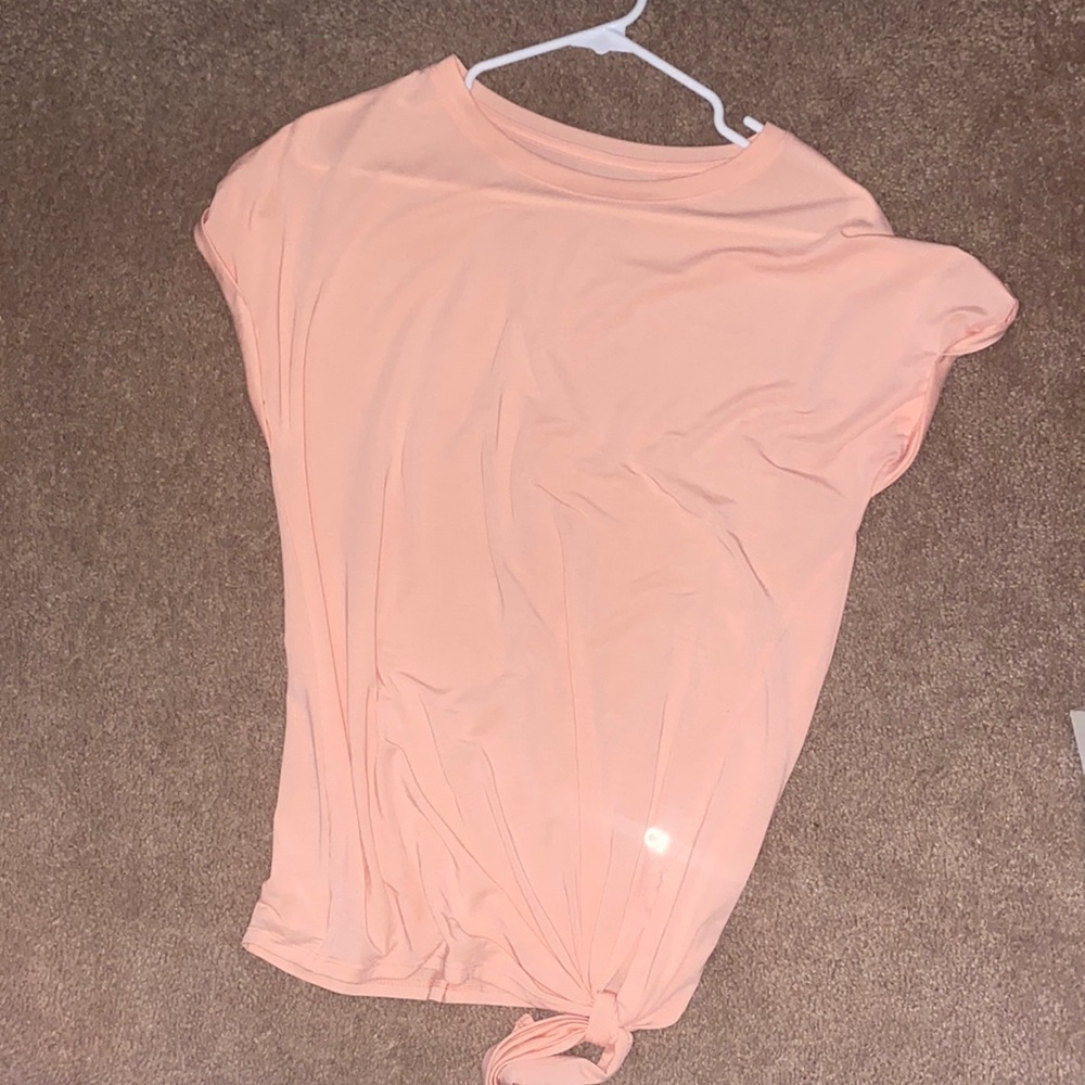 Gap maternity work out shirt. Worn once.